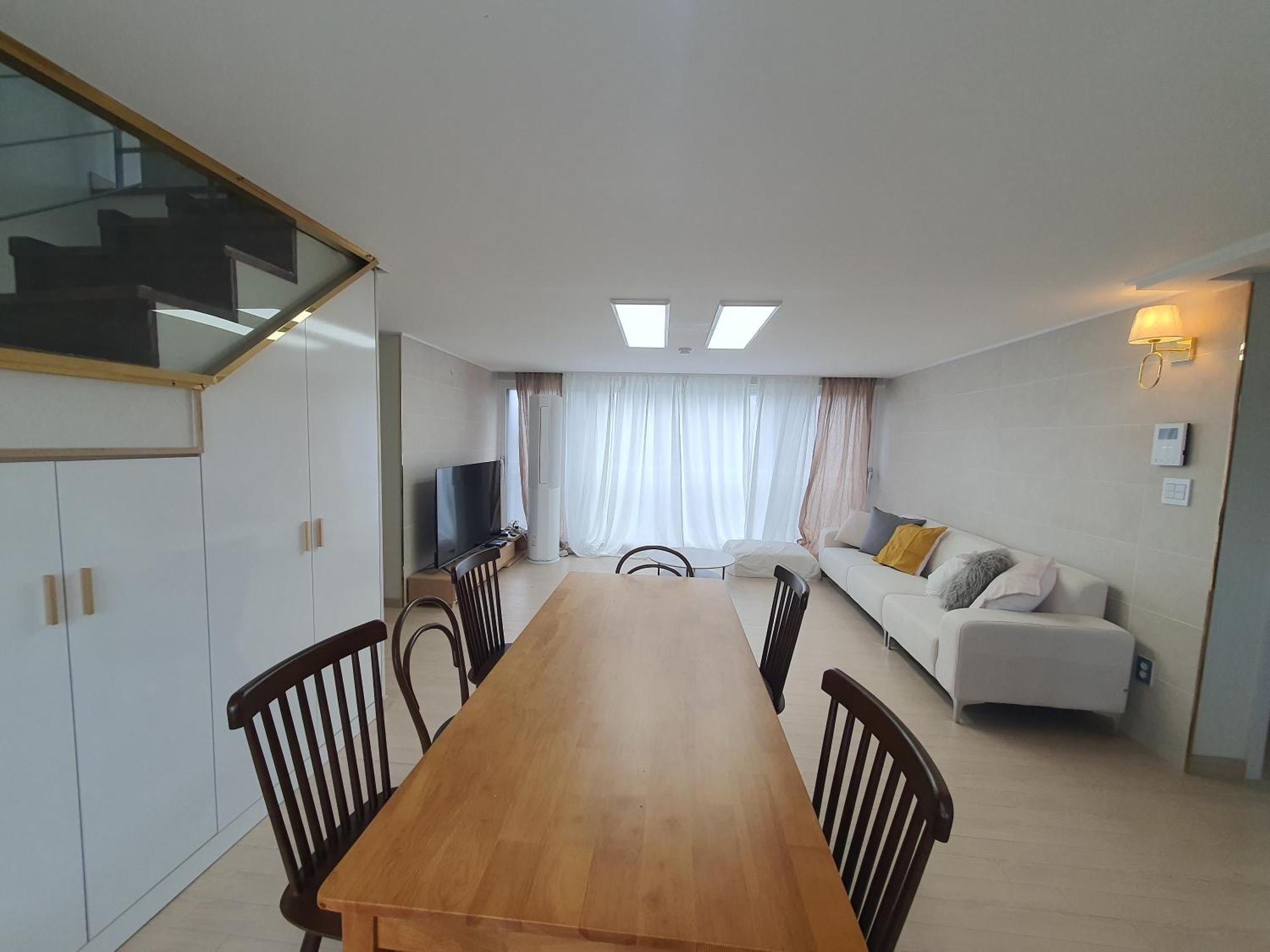 P House *