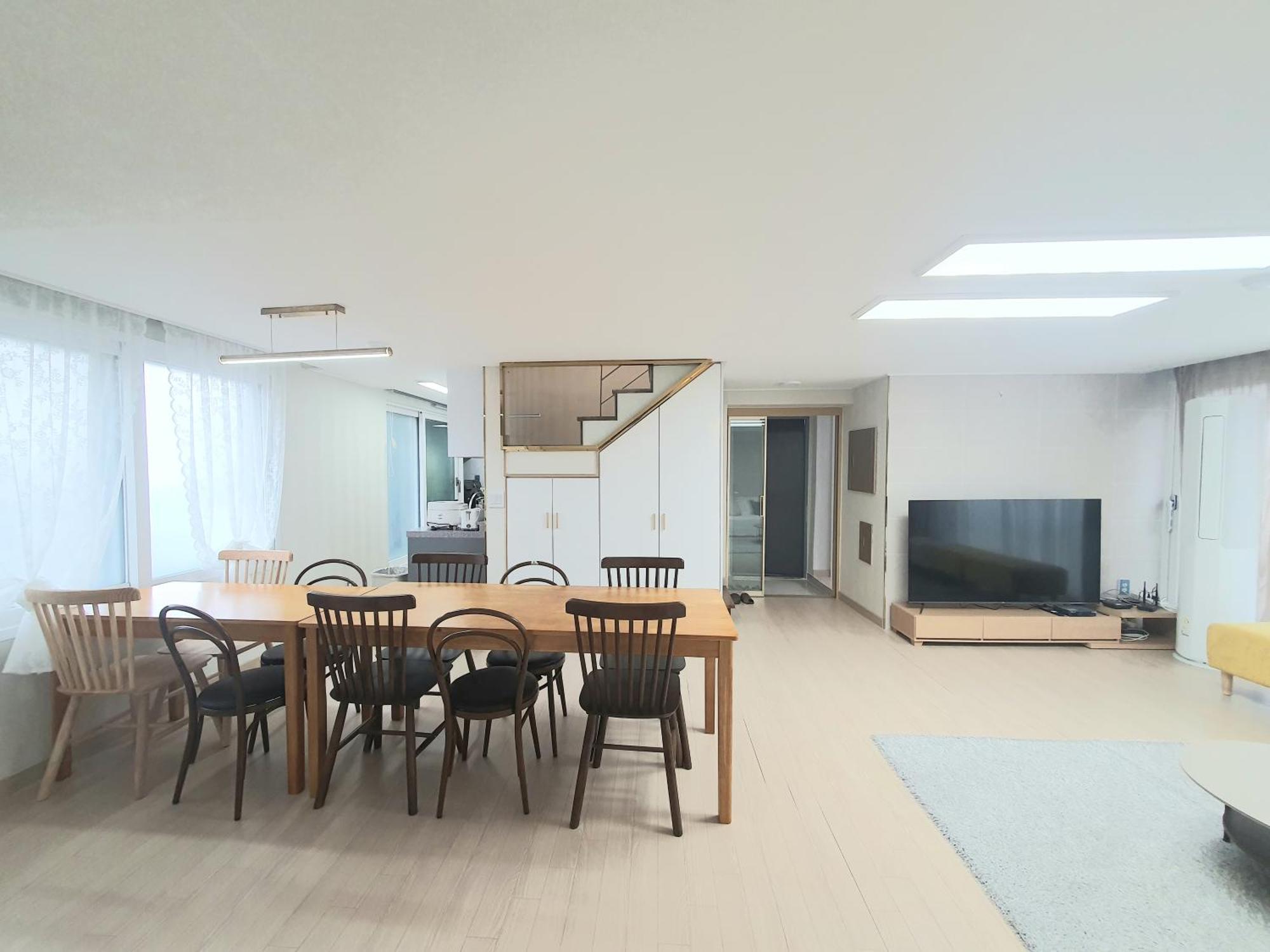 P House *